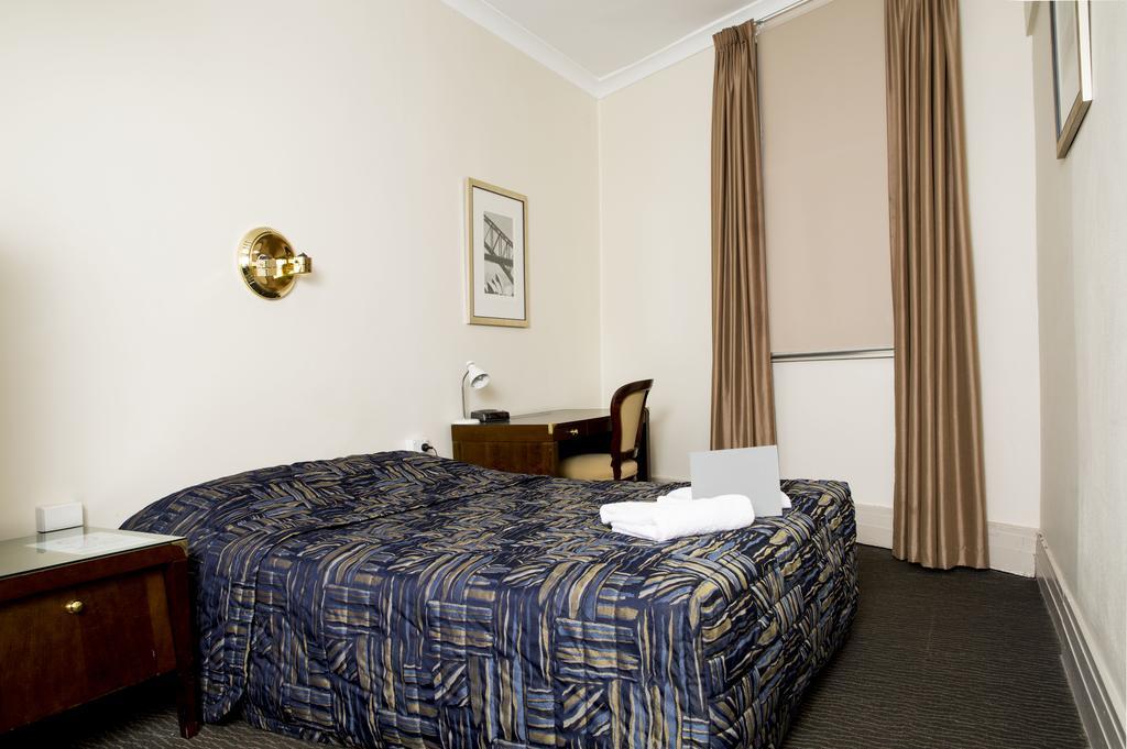 Royal Exhibition Hotel Sidney Exterior foto